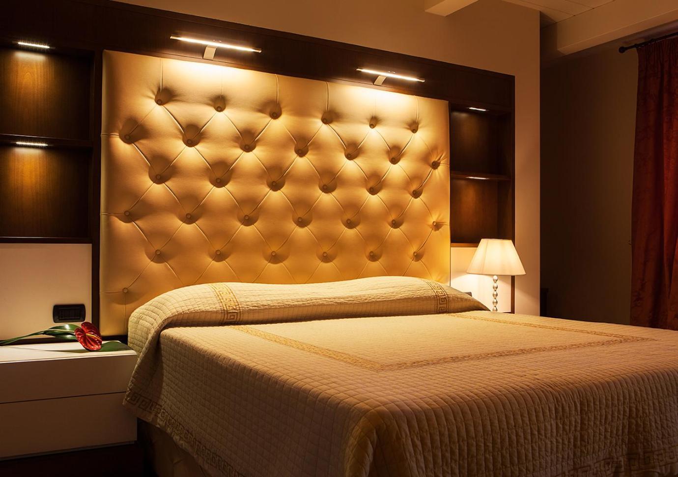 Le Residenze Degli Ulivi Otel Campofilone Dış mekan fotoğraf